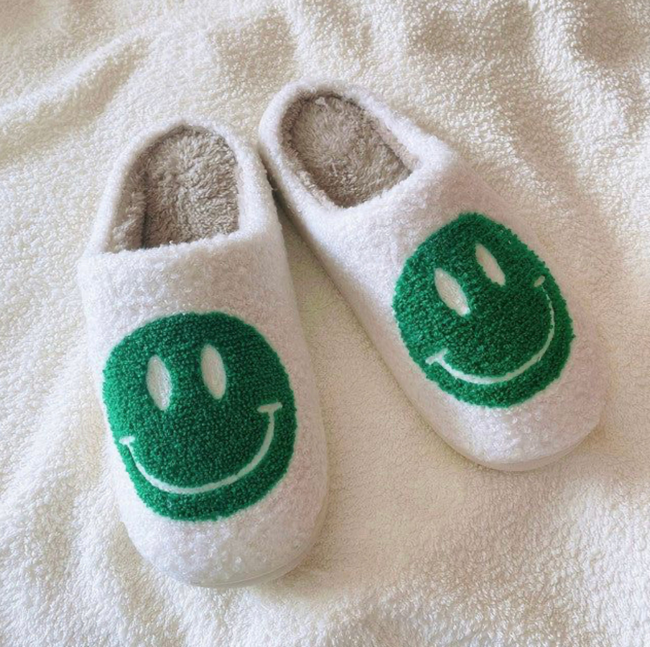 Smiley Face Slippers White/Green