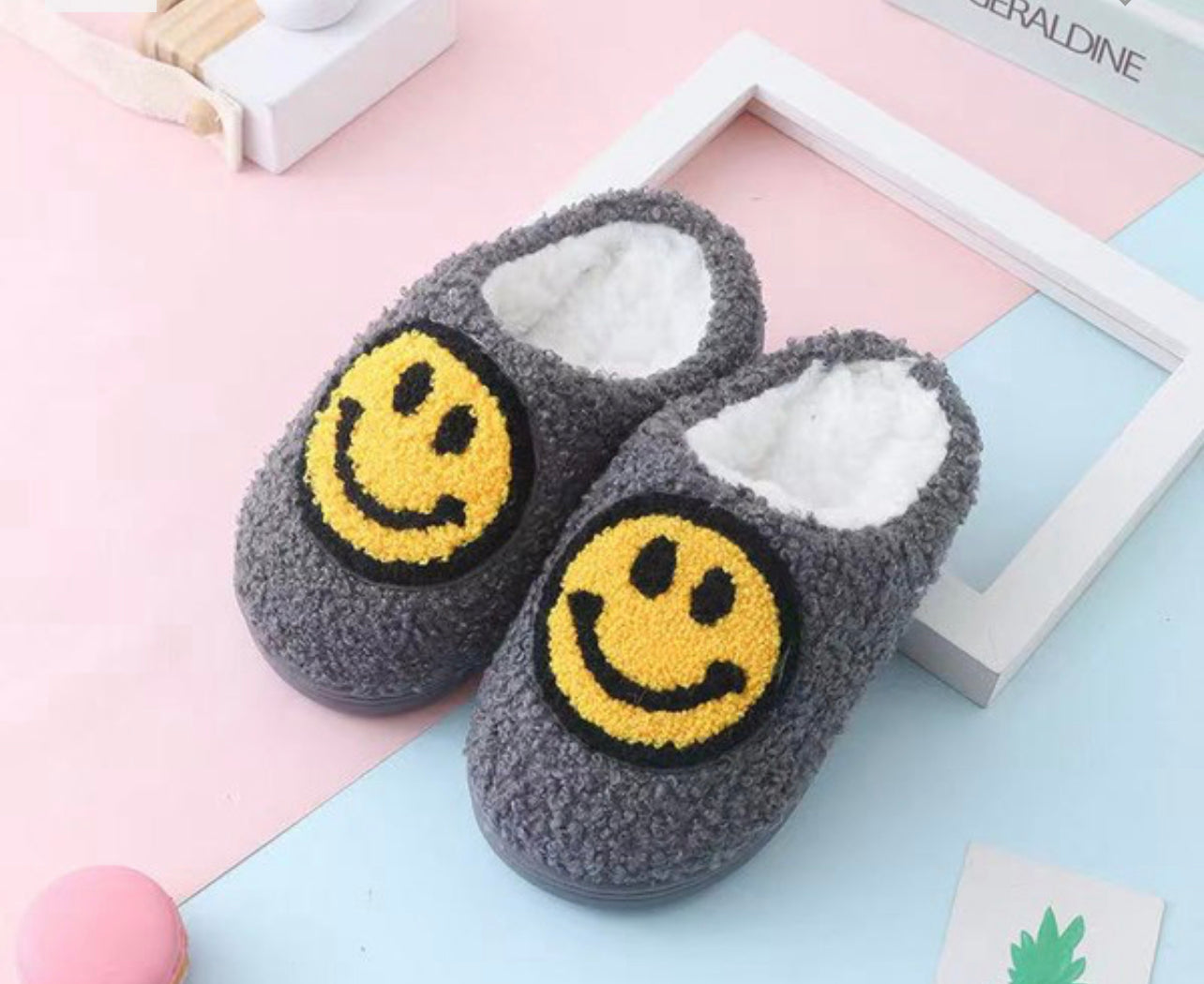 Unisex Smiley Face Slippers Kids